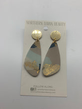 Load image into Gallery viewer, Northern Dawn Beauty Jewelry
